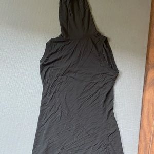 Kit and Ace turtleneck cut off